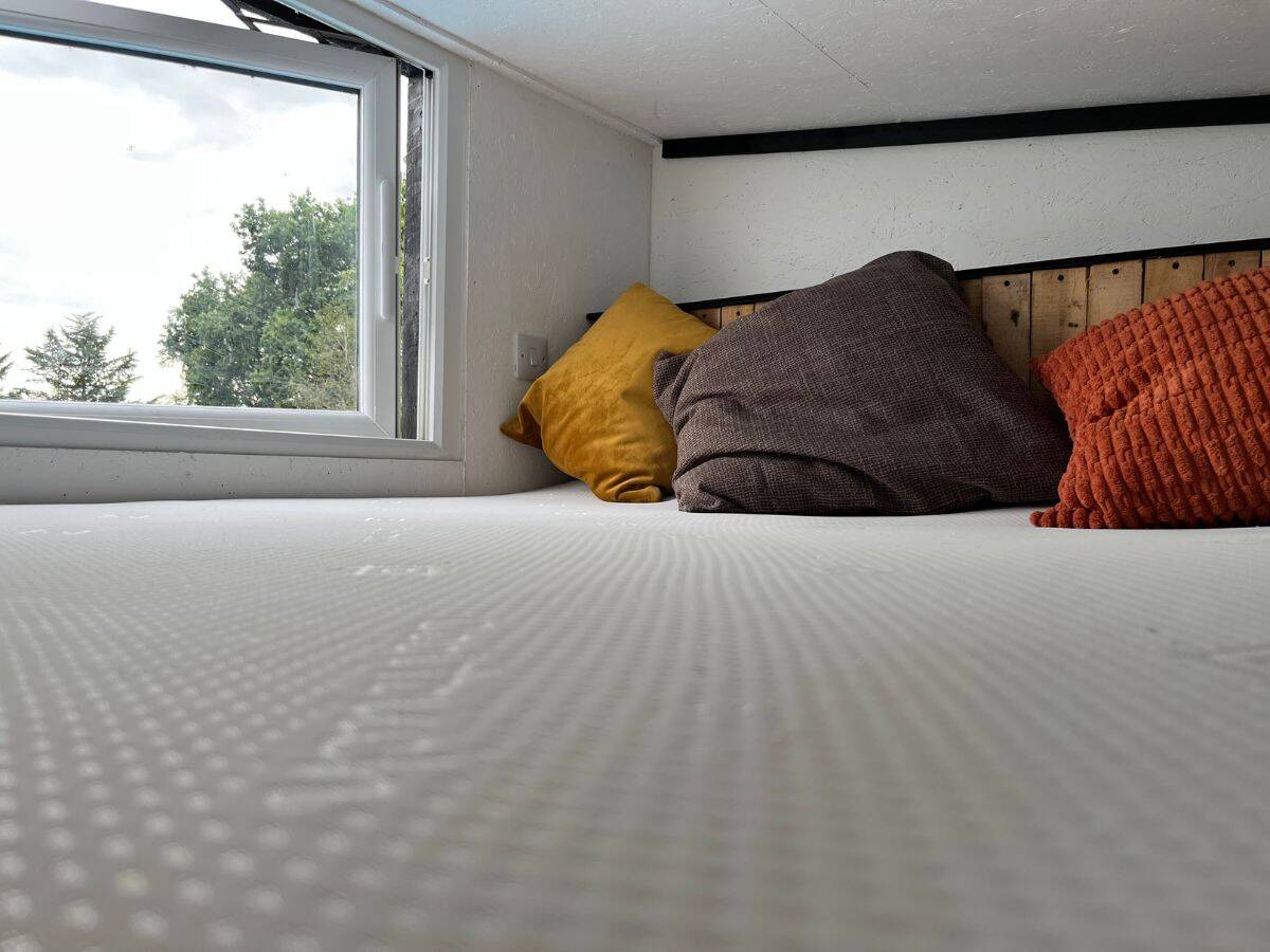 horse and pet-friendly tiny home near St Neots 2